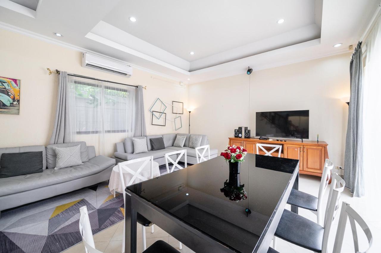 Fairy Hill Pool Villa Pattaya ภายนอก รูปภาพ