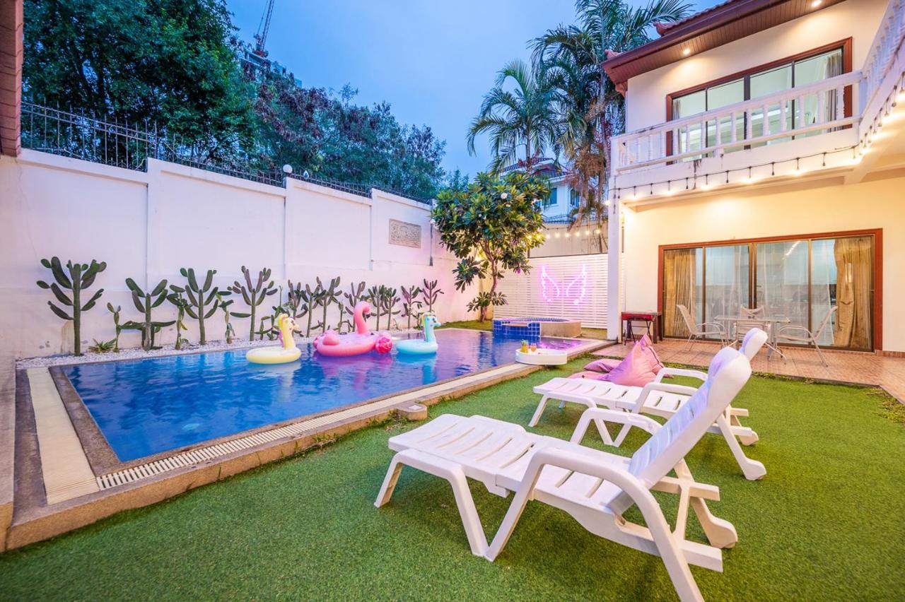 Fairy Hill Pool Villa Pattaya ภายนอก รูปภาพ